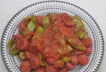 biberli domates soslu sosis yapılışı