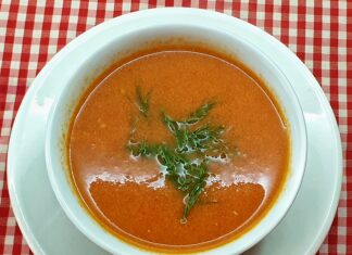 kremasız domates çorbası yapımı
